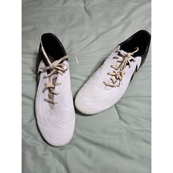 Nike phantom gx size 9 men's white gold and black soccer cleats - Picture 1 of 9